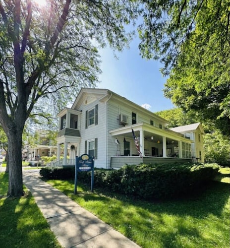 Gulf Stream House - Unit 12
