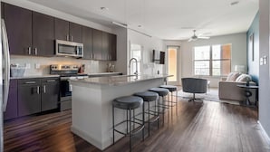 Unclassified image, 3 of 37, button - Landing | Beautiful 2BD, Pool, Clubhouse (San Antonio)