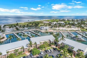 Marina - Marina Villa 806 | Now accepting 3 night stay! (Captiva)