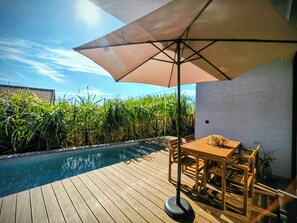 Outdoor dining - DROPING ROOM - Lúmen (Canhas)