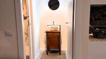 Luxury Quadruple Room, Mountain View | Bathroom | Shower, hair dryer, towels, soap