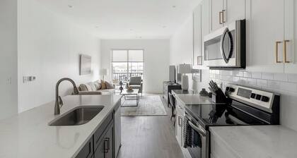 Landing | Stylish 1BD, Gym, Clubhouse