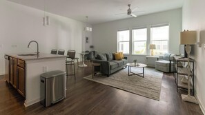Smart TV - Landing | Spectacular 1BD, Yoga Studio, Pool (Jacksonville)