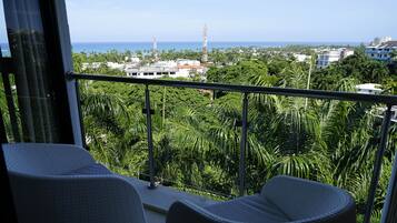 Suite Confort, vista al océano | Vista a la playa o el mar