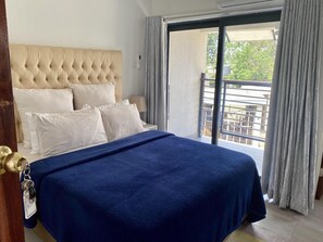 熨斗/熨衣板、上网接入、床单