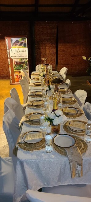 Banquet hall - Luxury 5 bed home in Juliasdale - 2309 (Nyanga)