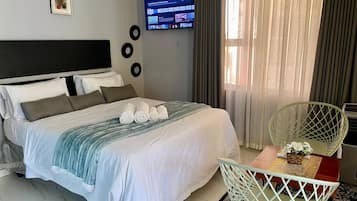1 bedroom, iron/ironing board, internet, bed sheets