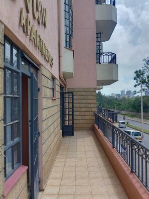 Exterior detail - Bright & Spacious 2BR Near Westlands – Perfect for Longer Stays (Nairobi)