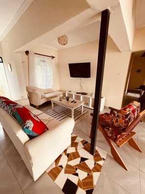 Living area - Rift Valley stay pool big verandah sunsets - 2342 (Wanyororo B)