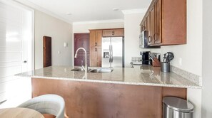 Fridge, dining tables - Landing | Amazing 2BD, Clubhouse, Gym (Loveland)