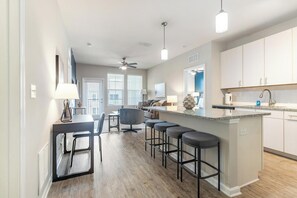 Interior - Landing | Stunning 2BD, Gym, Pool (Wesley Chapel)
