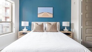 Desk, iron/ironing board, WiFi, bed sheets - Landing | Incredible Studio, Gym, Game Room (Houston)