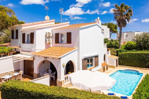 Villa Ponent - Three Bedroom Villa, Sleeps 6
