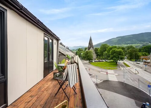 Train station 1 min - Penthouse - View of Voss Church