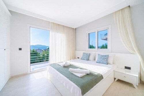 Villa Riva - Drei Schlafzimmer Villa, Schläft 6
