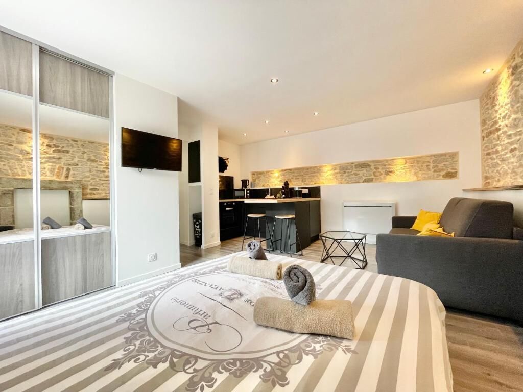 Desk, iron/ironing board, travel crib, free WiFi