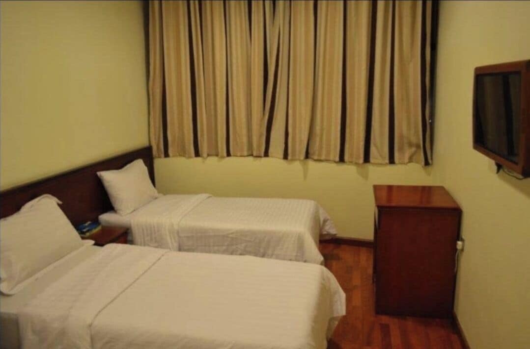 Twin Room | Free WiFi, bed sheets