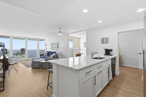 Condo, 1 cama Queen (Smyrna Beach Club 815B) | Parte interna