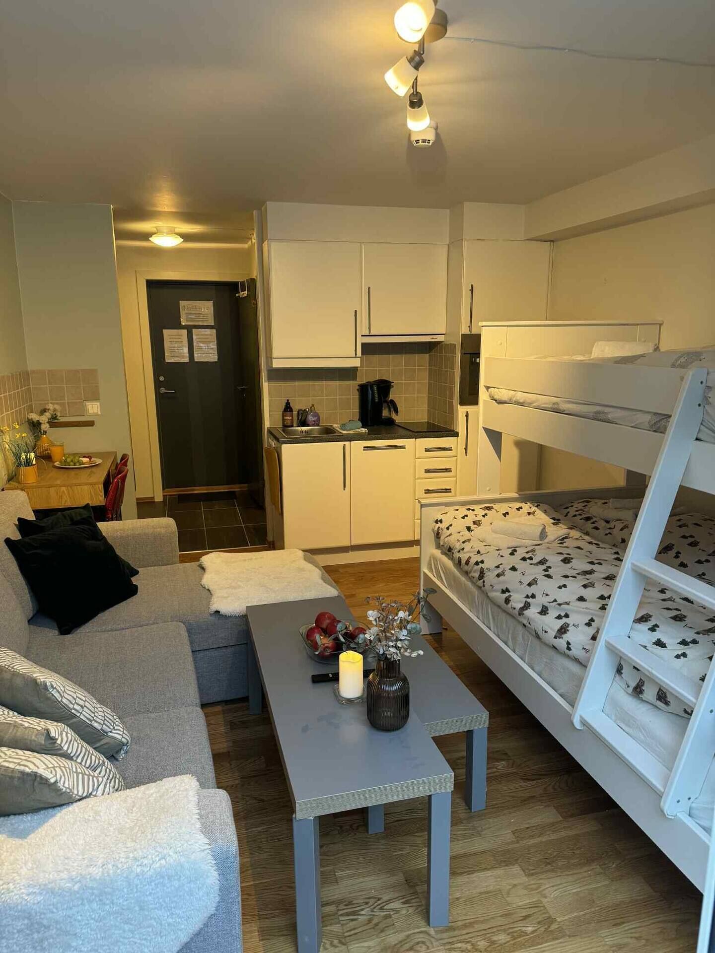 1 dormitori, wifi i roba de llit 