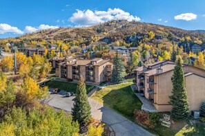 Exterior - Luxury Condo with Stunning Gondola Views 1092 (Steamboat springs)