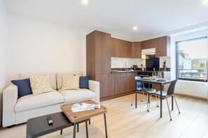 TV - Ty Avel – Superb Studio in the Heart of Le Guilvinec with Wi-Fi (Guilvinec)