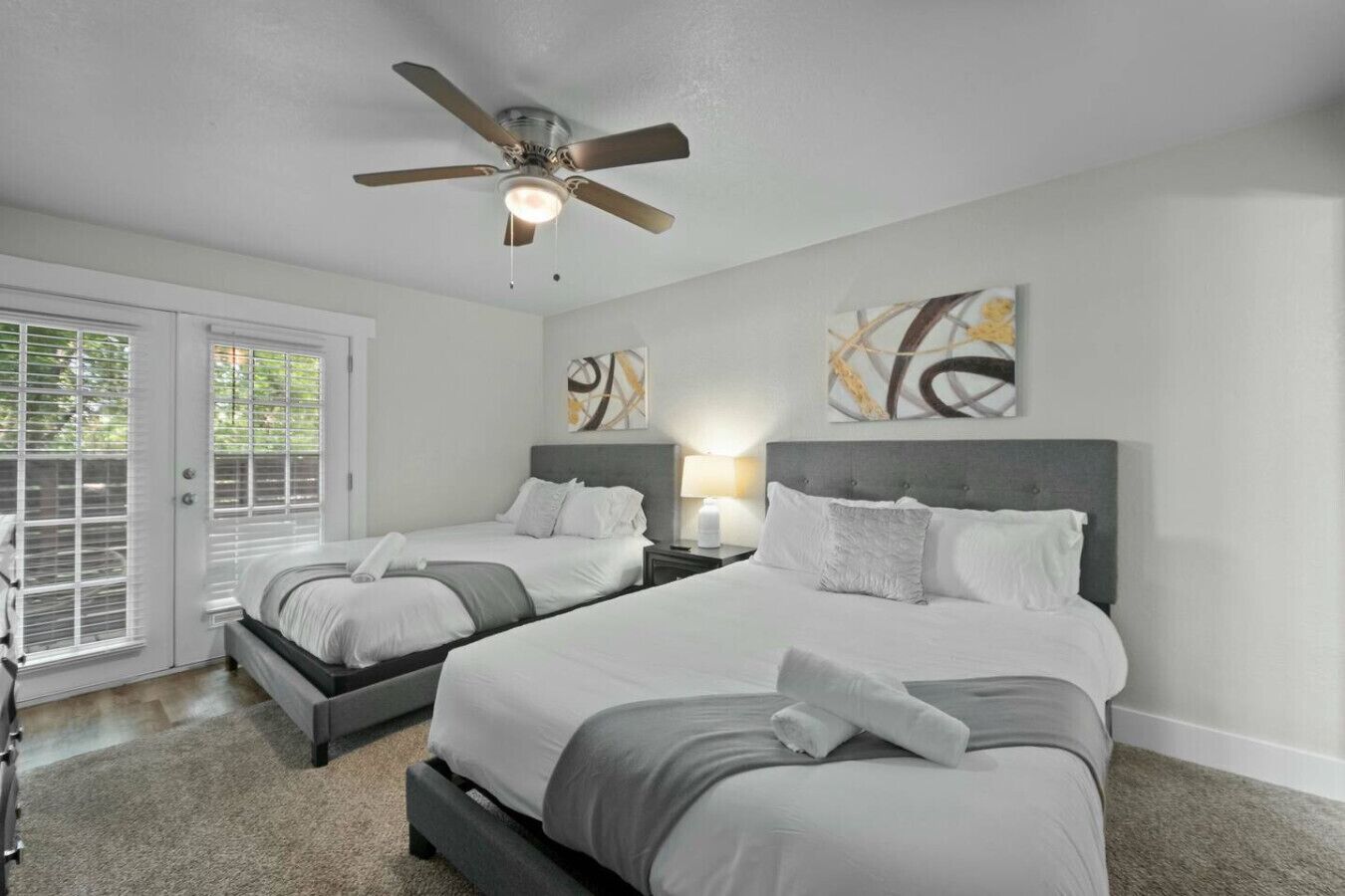 3 quartos, ferros/tábuas de passar roupa, berço de viagem, Wi-Fi