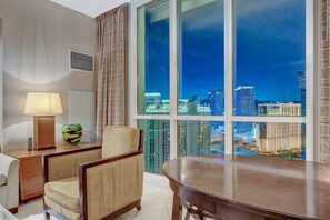 Interior - 34th Floor Lux 2BR Suite at MGM Signature (Las Vegas)