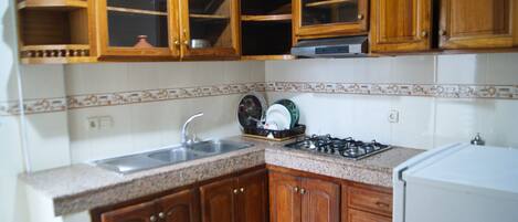 Four, plaque de cuisson