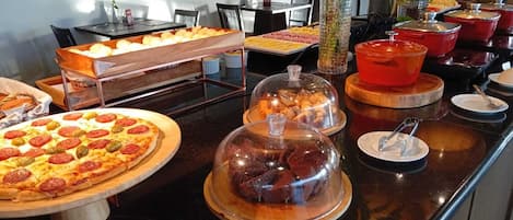 Free daily buffet breakfast