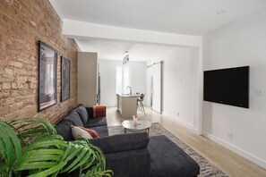 Living area - MTL Central Stay Apartments (Montréal)