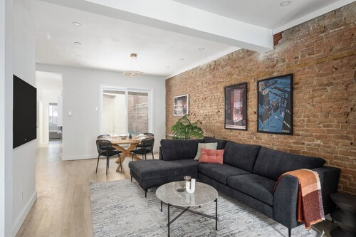 MTL Central Stay Apartments