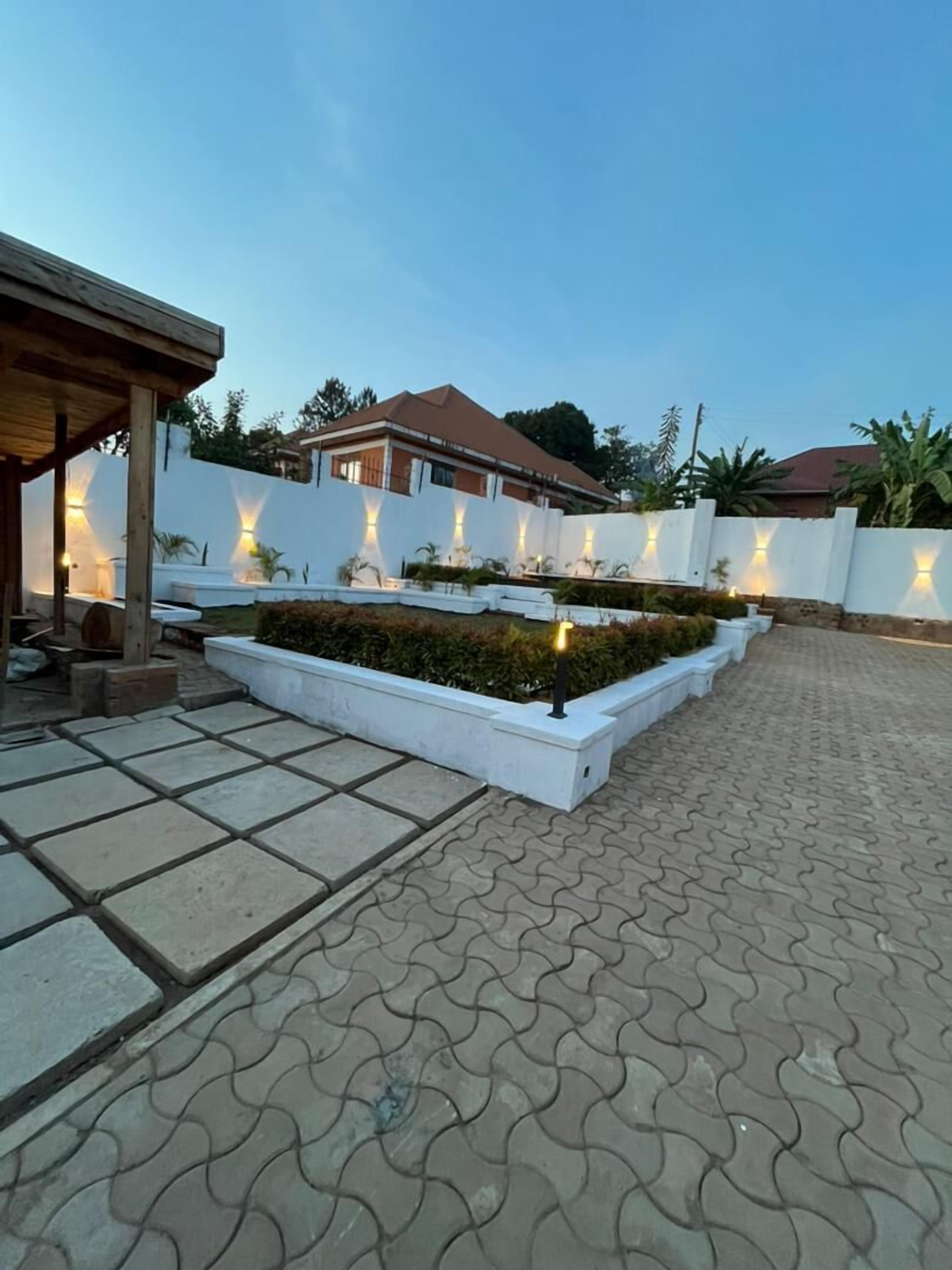 Comfort-Apartment, Balkon, Stadtblick | Terrasse/Patio