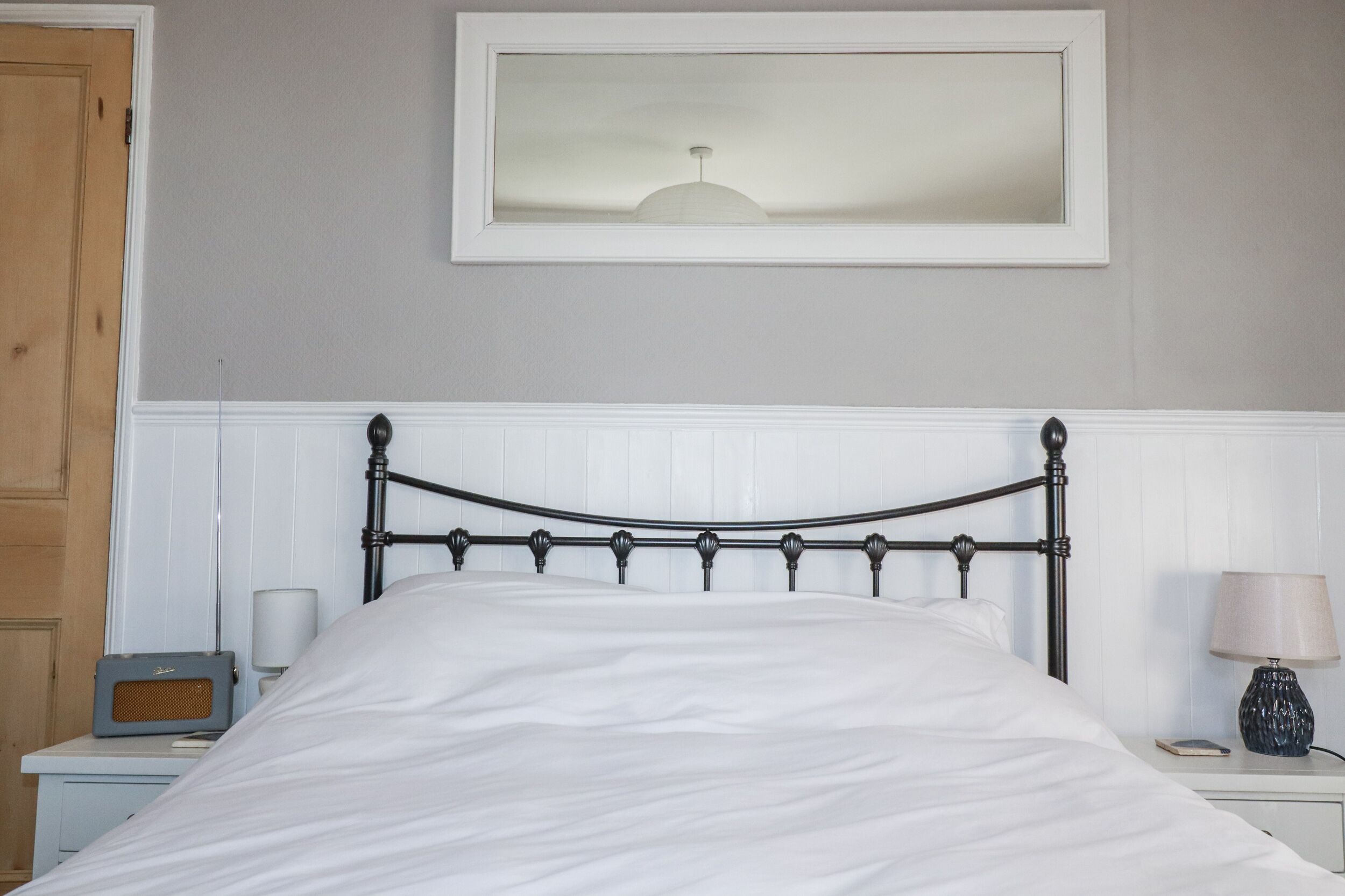 2 bedrooms, individually decorated, individually furnished, free WiFi