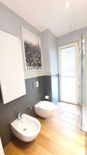 Free toiletries, hair dryer, towels, soap