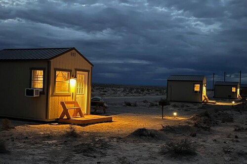Shumard Cabin @ Guadalupe Mountains Campfire Adventure Ranch