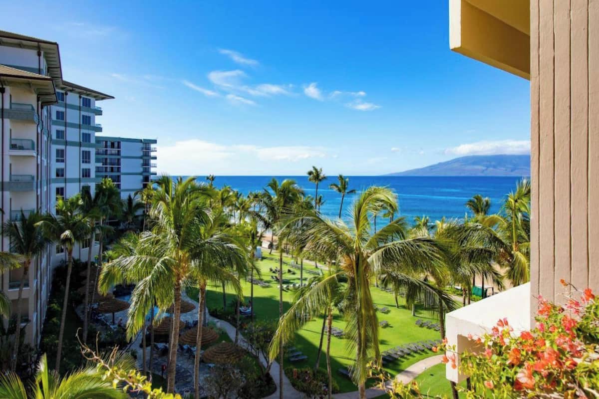 Condo, 2 Bedrooms (372) | Front of property