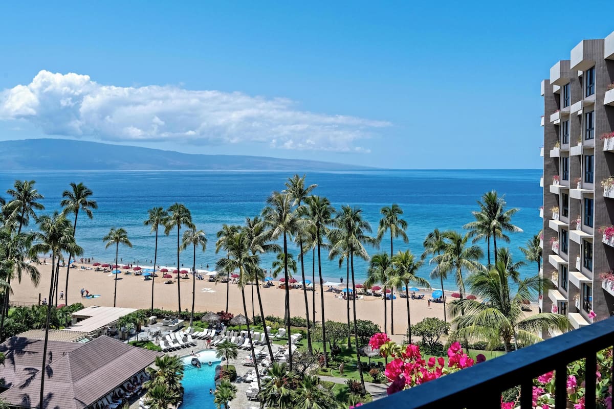 Condo, 3 Bedrooms (293) | Front of property