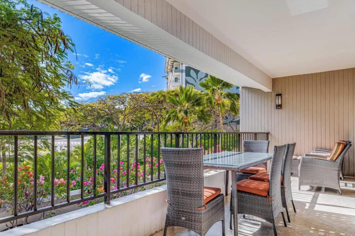 Condo, 2 Bedrooms (433) | Front of property
