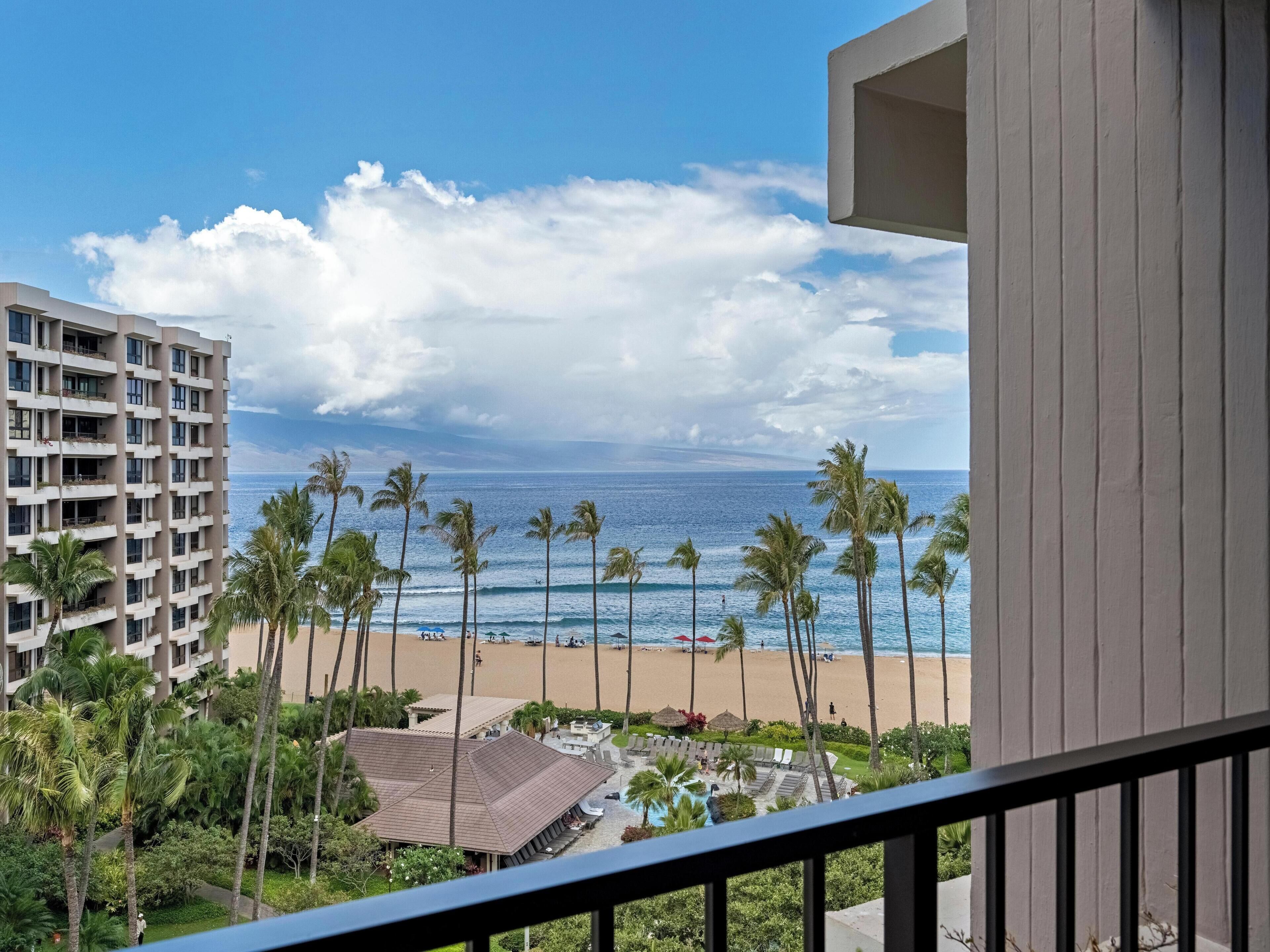 Condo, 1 Bedroom (285) | Front of property