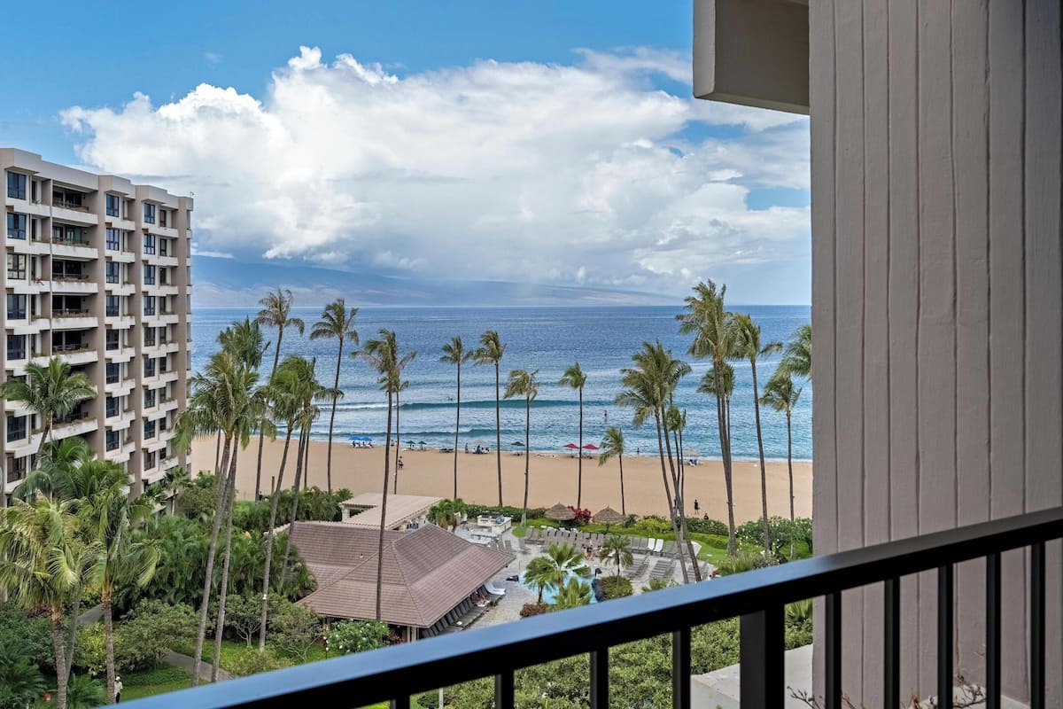 Condo, 1 Bedroom (285) | Front of property