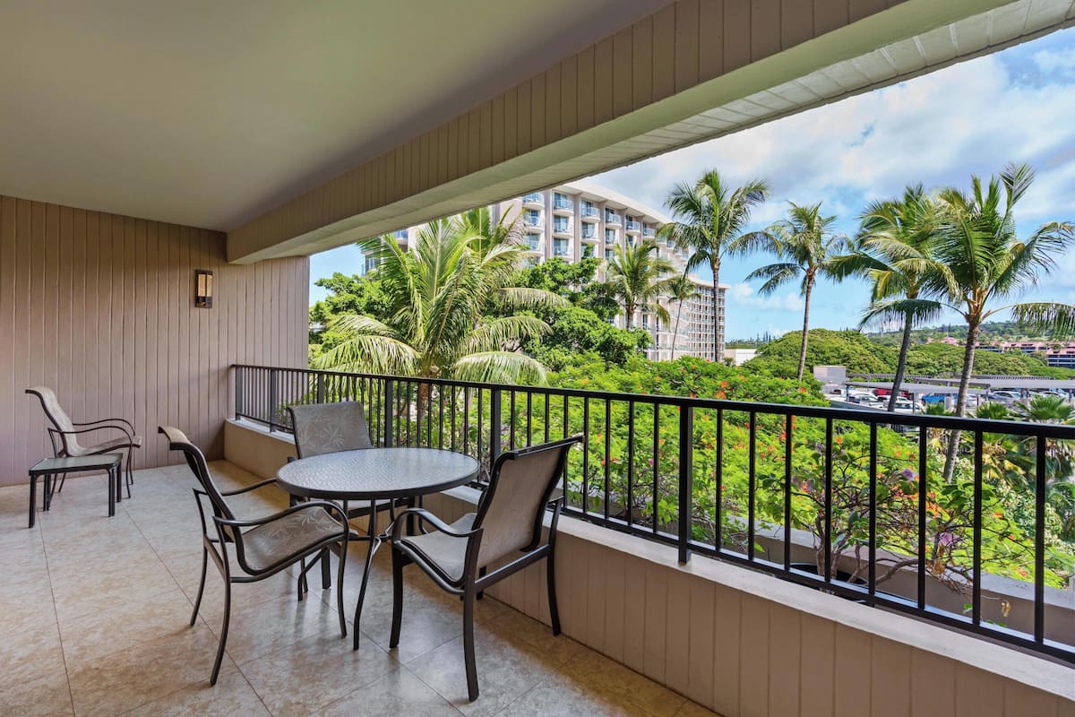 Condo, 2 Bedrooms (254) | Front of property