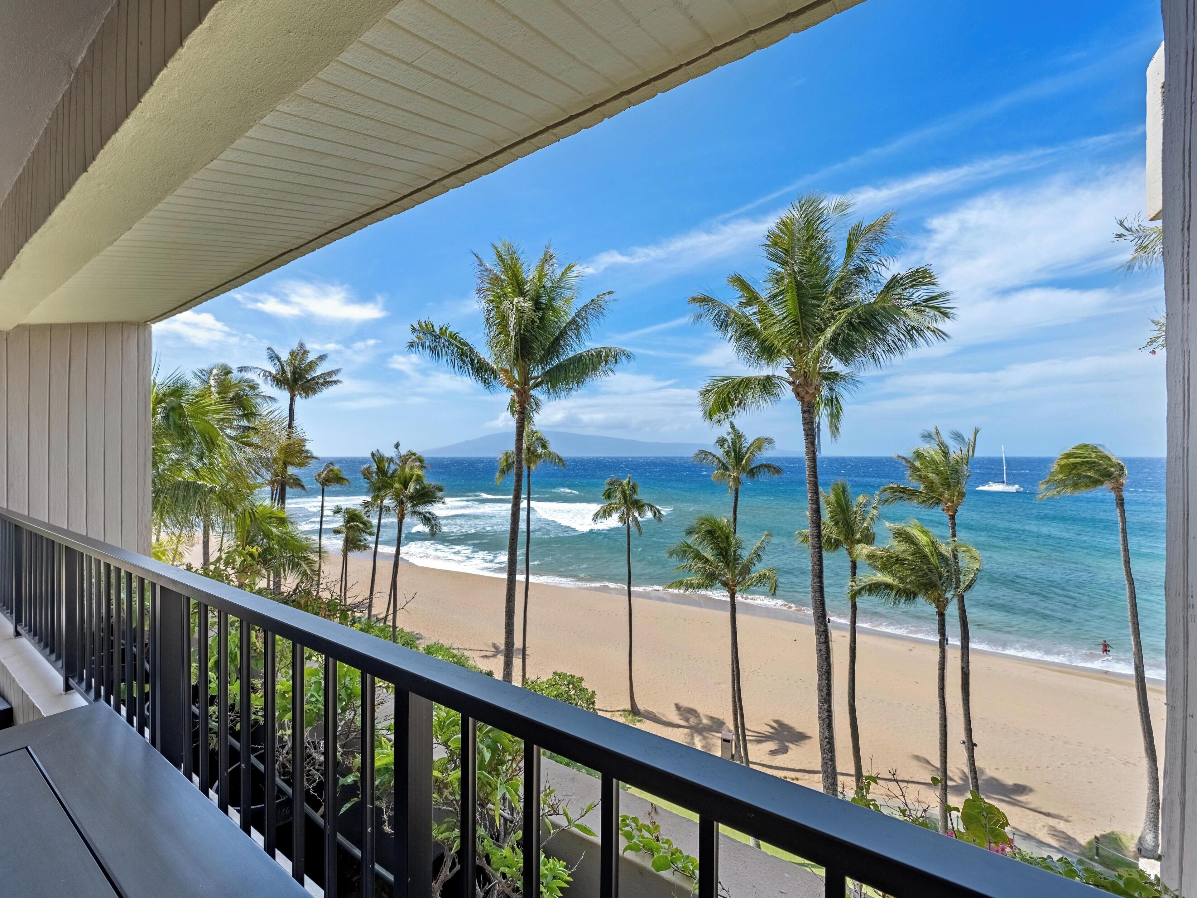 Condo, 2 Bedrooms (205) | Front of property