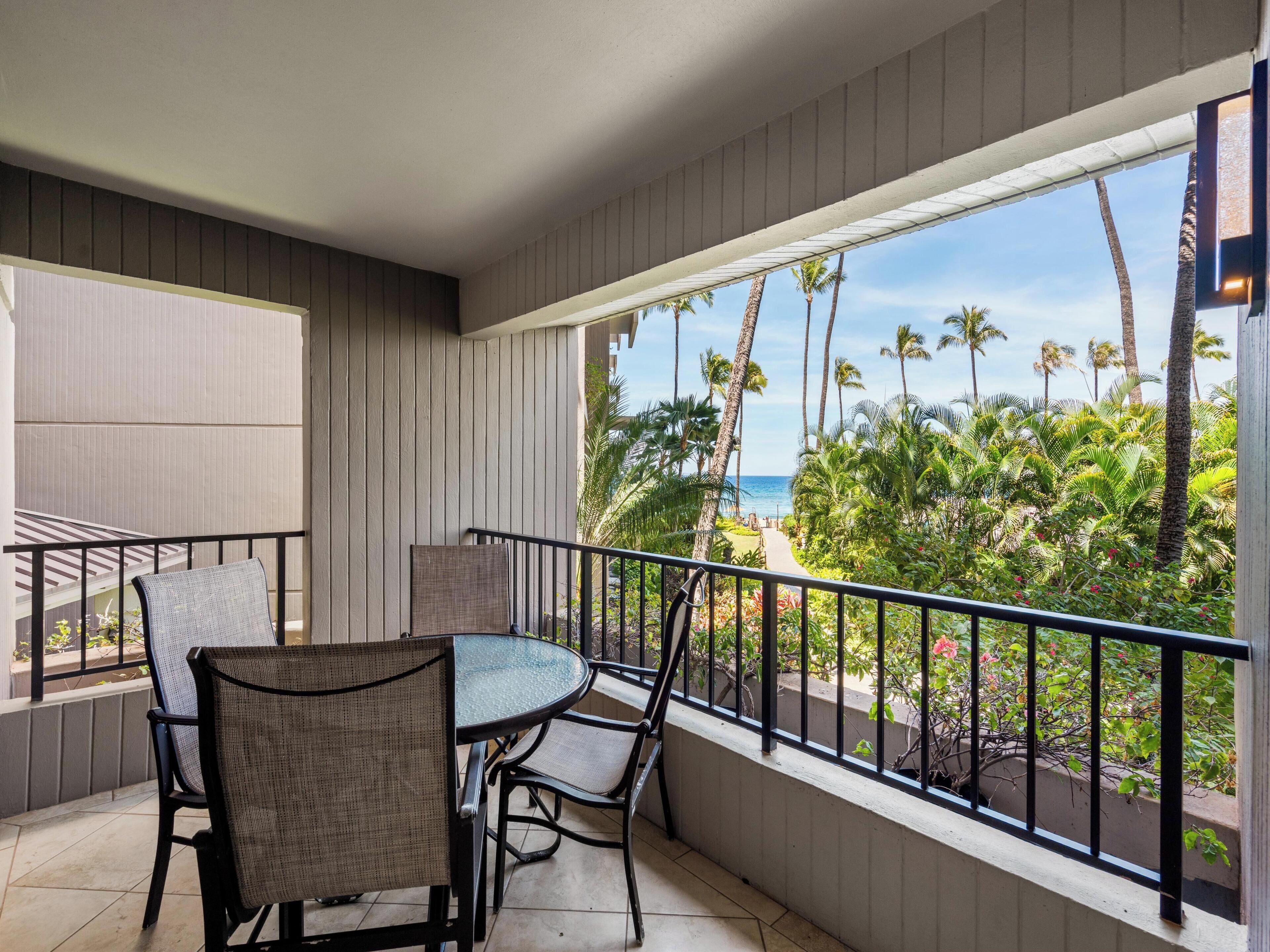 Condo, 2 Bedrooms (422) | Front of property