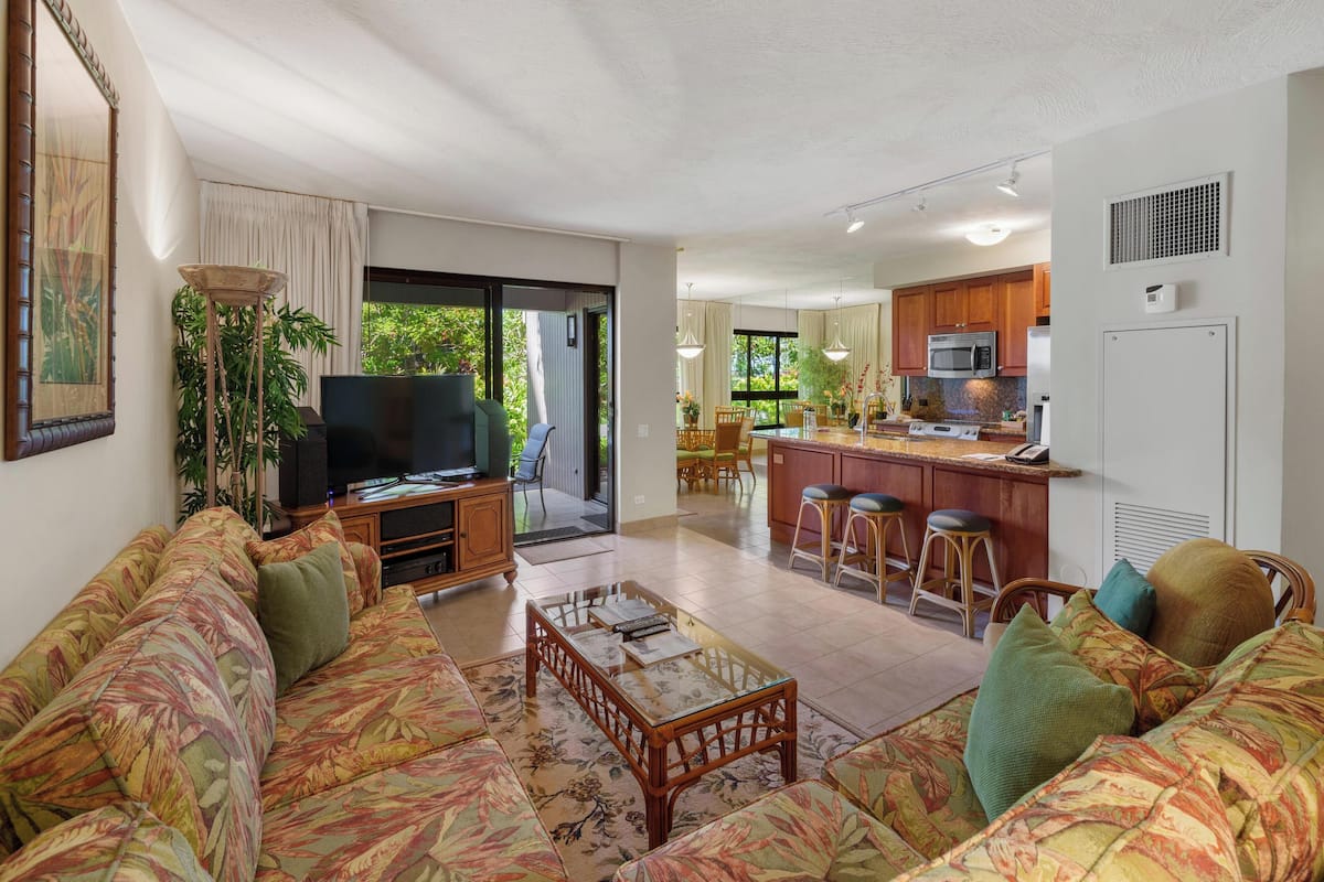 Condo, 2 Bedrooms (412) | Front of property