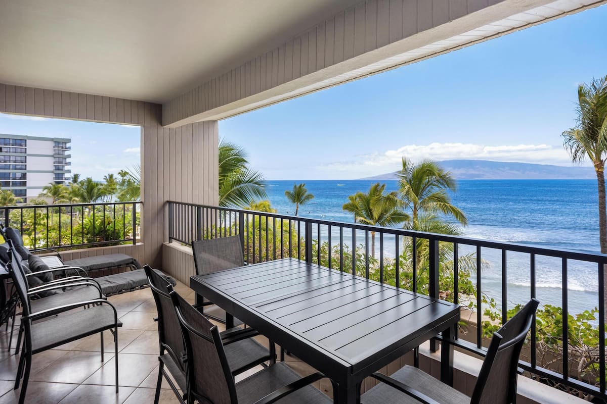 Condo, 2 Bedrooms (366) | Front of property