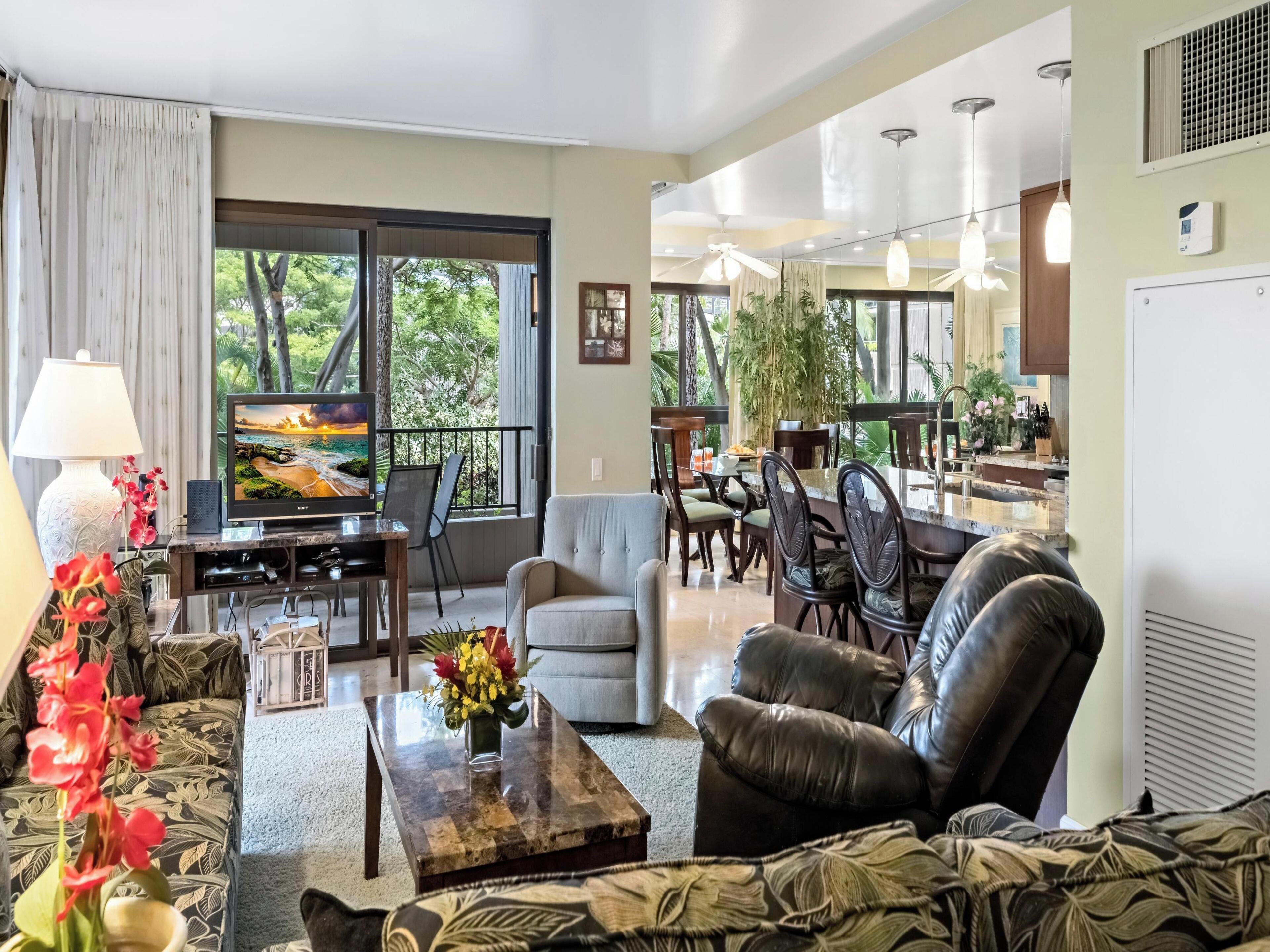 Condo, 2 Bedrooms (222) | Front of property