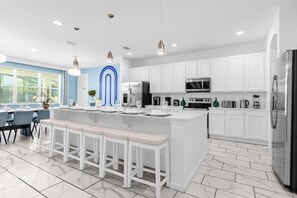Fridge, microwave, oven, stovetop - Upstay Family Resort Mansion- Pool, Games, Theater (Kissimmee)