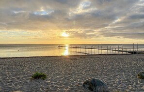 Fishing - Beautiful home in Bjert with sauna (Bjert)