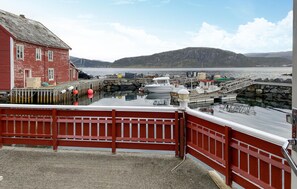 Marina - 4 bedroom lovely home in Leinøya (Leinøya)