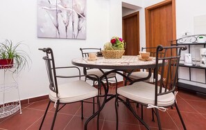 Dining - Gorgeous apartment in Bibinje with WiFi (Bibinje)